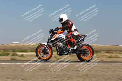 media/Oct-06-2025-2WTD (Mon) [[90522c3a0b]]/B Group/1220pm (Wheelie Bump)/